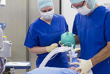 Operation in der Klinik Vincentinum