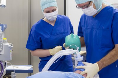 Operation in der Klinik Vincentinum